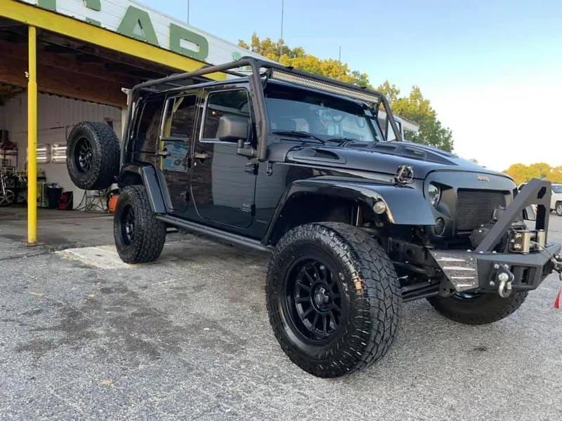Black SUV — exterior after detailing