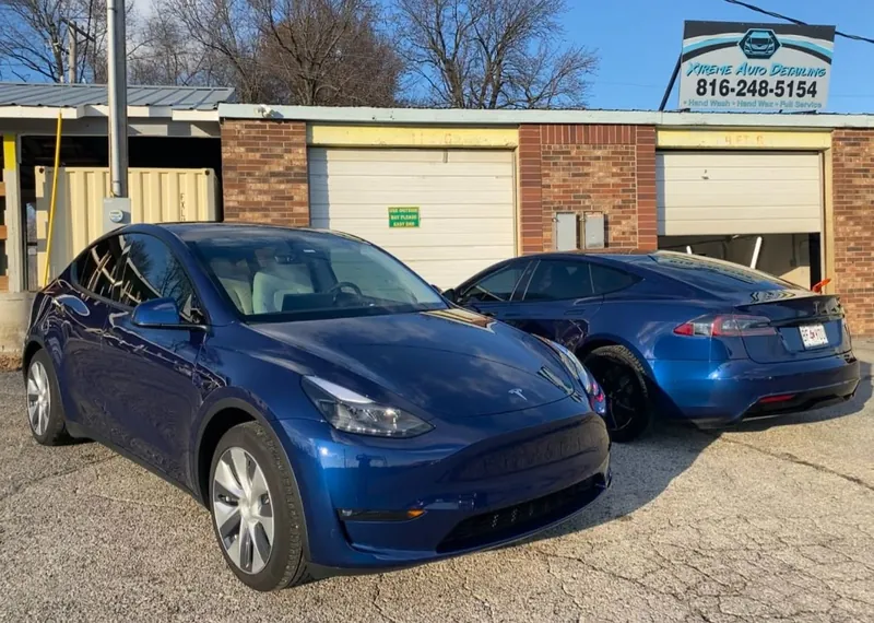 Blue SUV — exterior after detailing