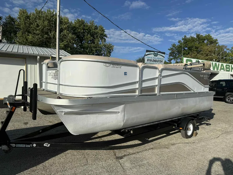 Tan pontoon — exterior after detailing