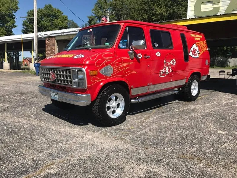 Red van — exterior after detailing