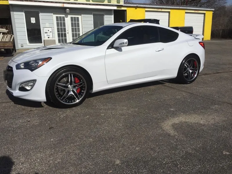 White coupe — exterior after detailing