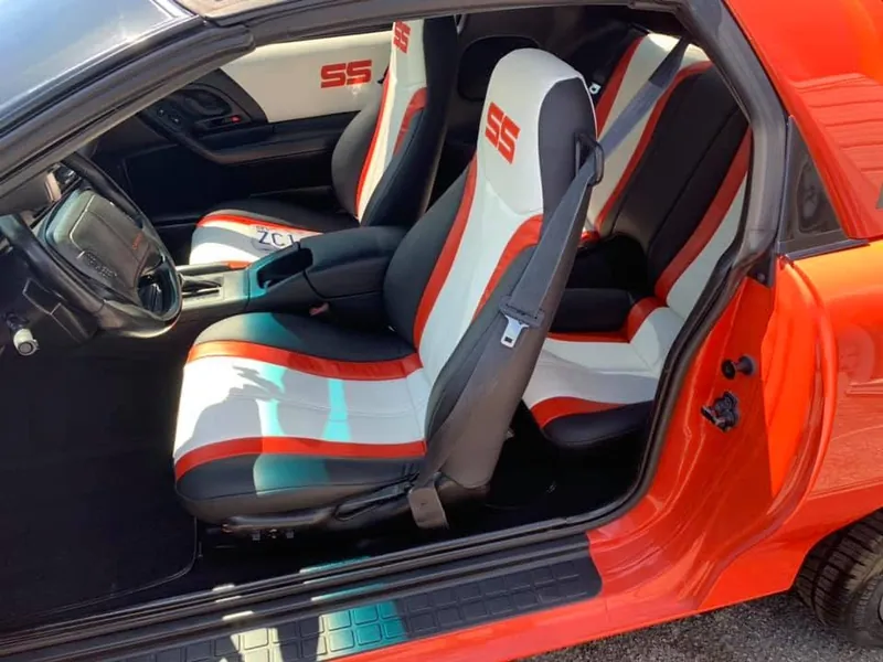 Orange coupe — interior detail